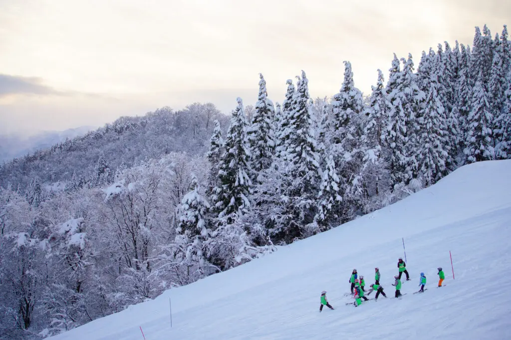 プライベートゲレンデで毎日スキー！