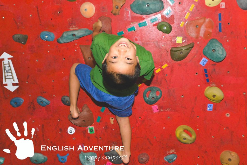 ボルダリングで自己記録更新に挑戦。問題解決のスキルもアップ