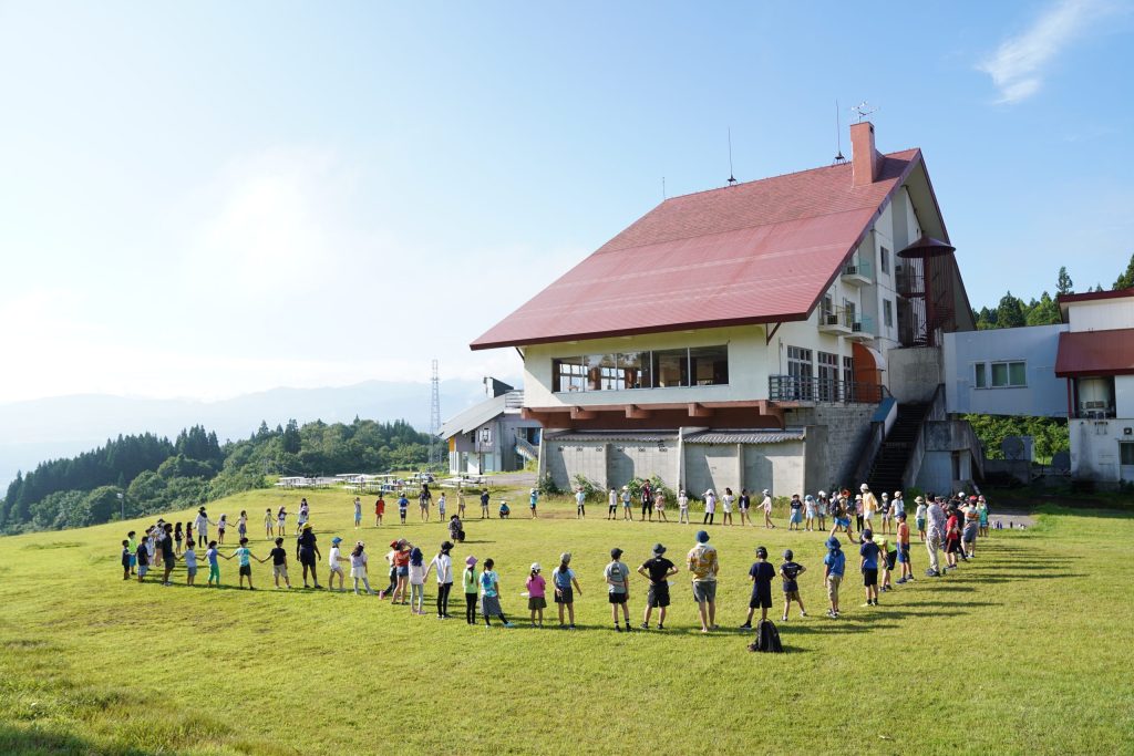 朝の会ですっきり目覚めたら、今日も楽しい1日が待っています